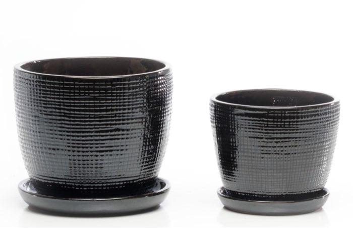 Grand Pin Check Planter with Attached Saucer - Charcoal