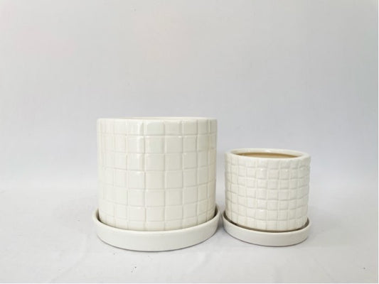 Twill Petits Pot with Attached Saucer - White